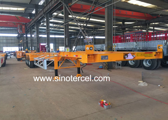 Semi-remorco a tre assi piatto 6880mm 1310mm